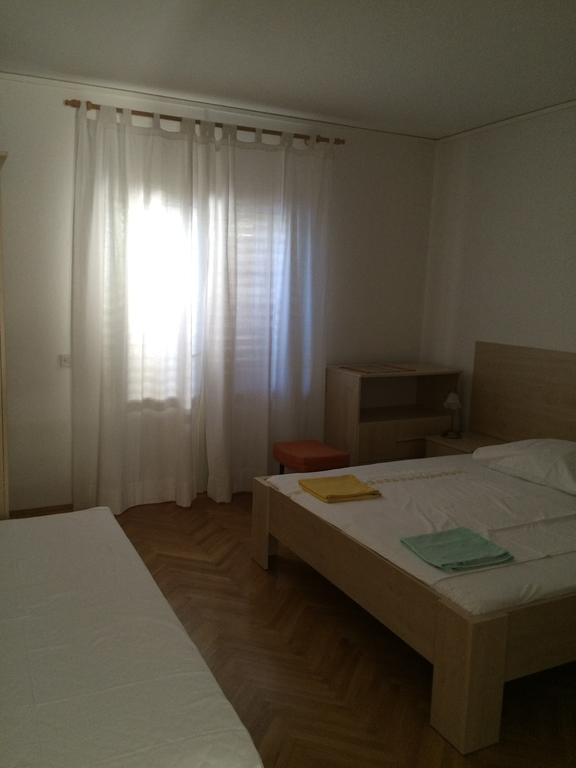 Apartments Villa Karme Brela Ngoại thất bức ảnh